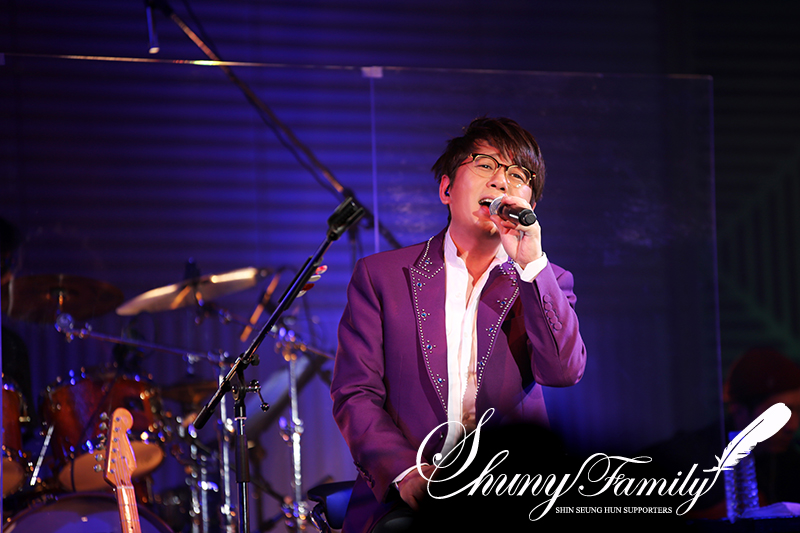 SHIN SEUNG HUN Dinner Show