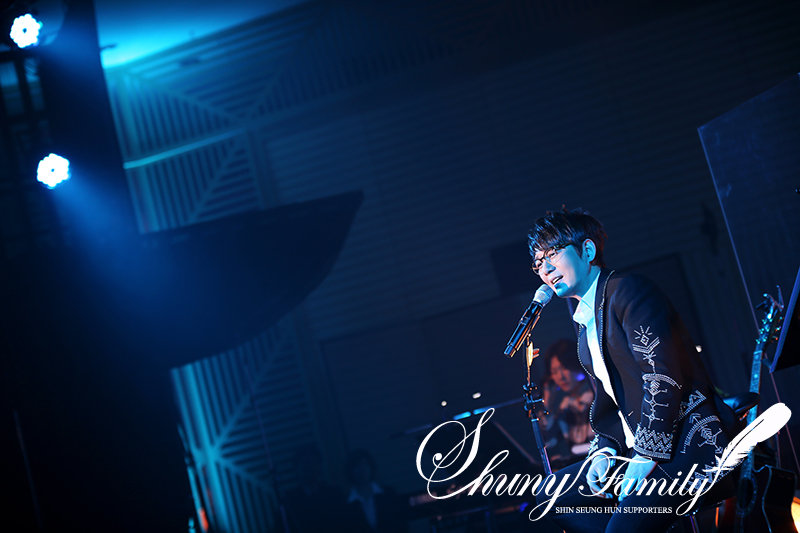 SHIN SEUNG HUN Dinner Show